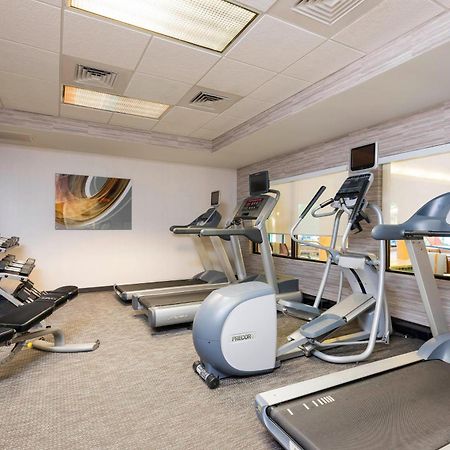 Courtyard By Marriott Traverse City Exteriör bild